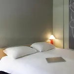 Hotel Ibis Le Val Druel