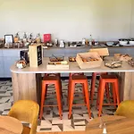 Hotel Ibis Le Val Druel