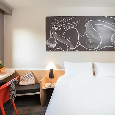 Szálloda Ibis Le Val Druel 3*