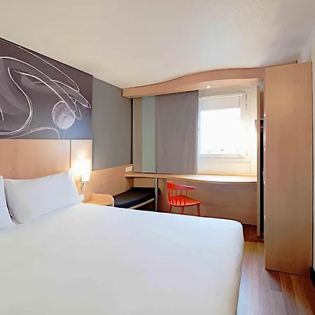 Ibis Le Val Druel 3* Dieppe
