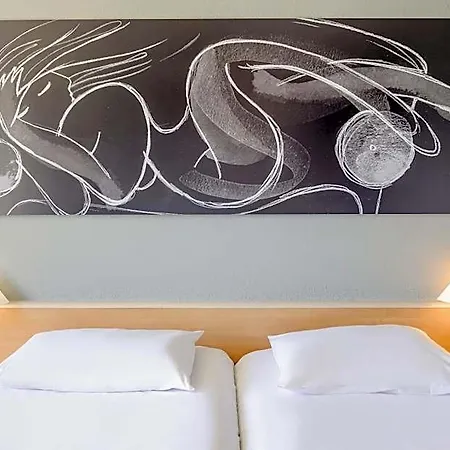Ibis Le Val Druel 3* Dieppe