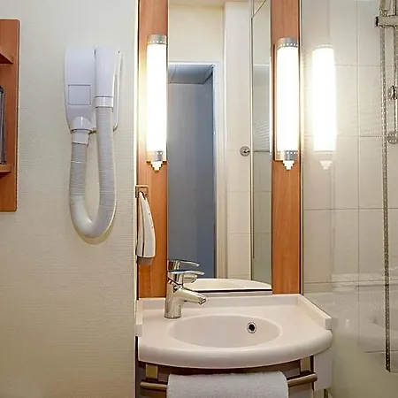 Ibis Le Val Druel 3* Dieppe