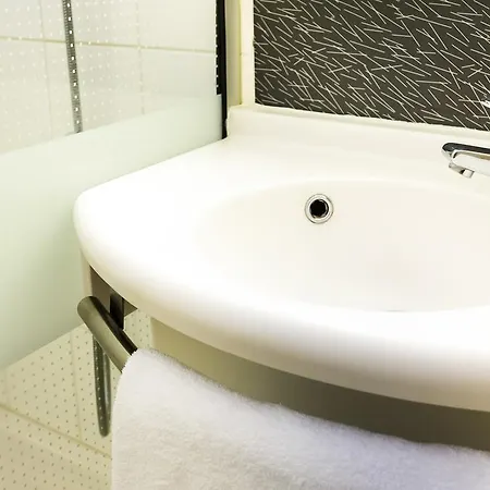 Ibis Le Val Druel Hotel Dieppe