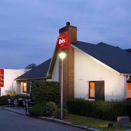 Ibis Le Val Druel Szálloda 3*