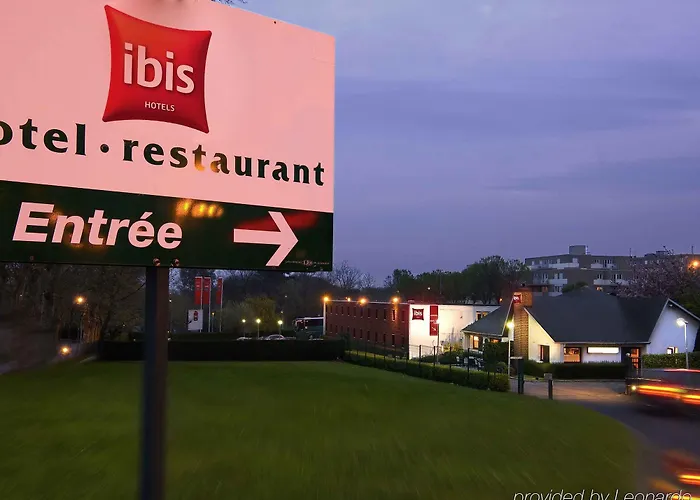 Ibis Le Val Druel 3*