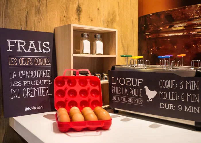 Hotel Ibis Le Val Druel 3*