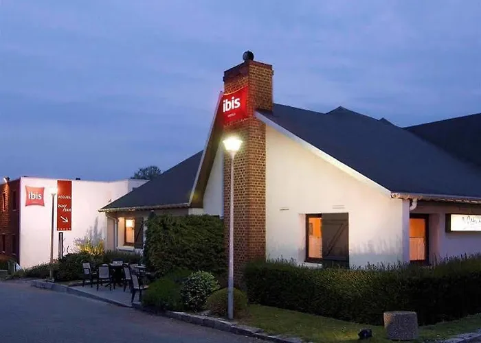 Ibis Le Val Druel Hotel 3*